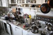 How To Clean The Kitchen Clutter ?